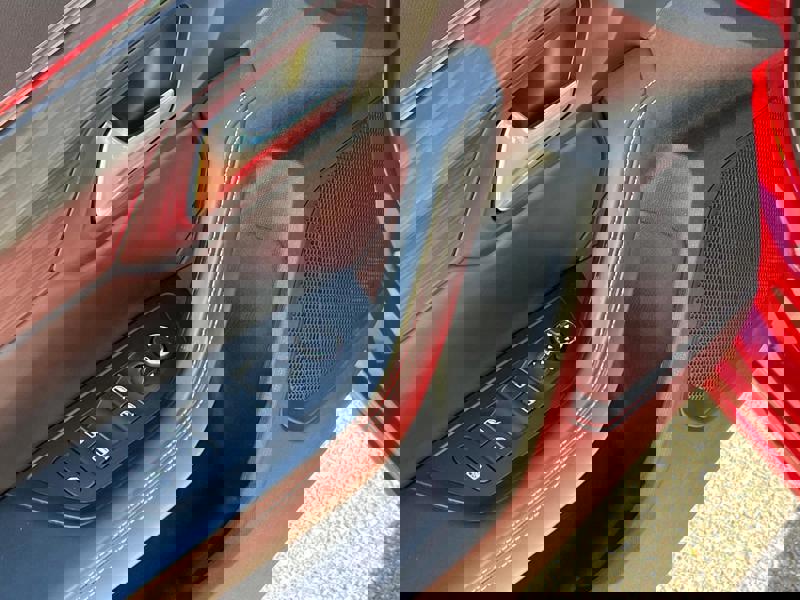 Image Peugeot 〵‸㈨㄰ⴸ⤾ 1.6 225 GT EAT8 Full leds Focal GPS Carplay Caméra Sièges cuir élec chauff à mémoires Régul adapt Cl